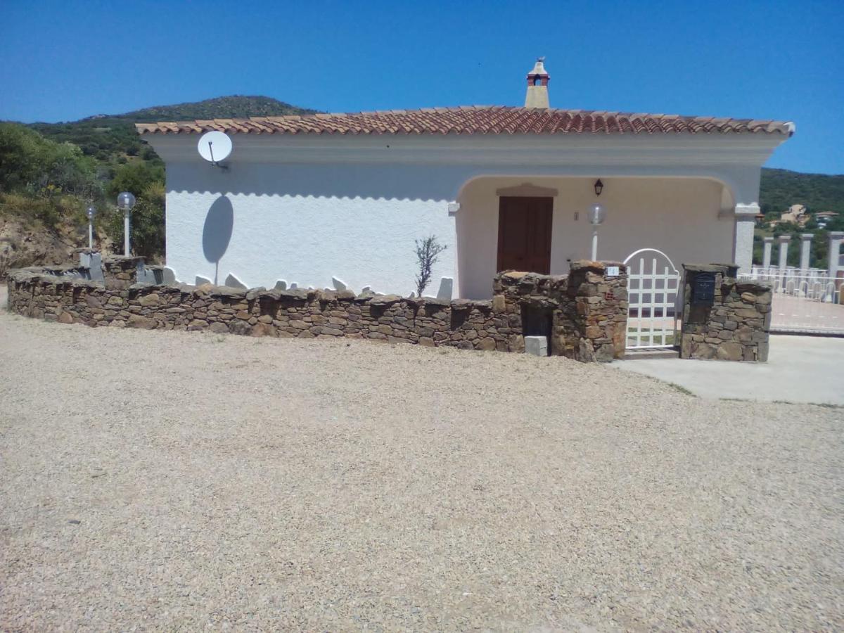 Bed and Breakfast Sa Tanca De Su Mare Budoni Exterior foto